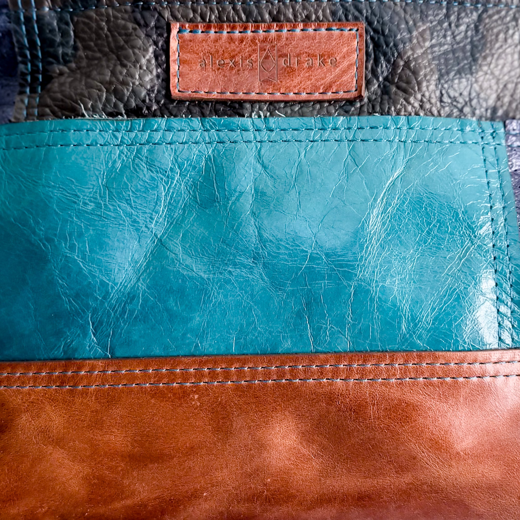 Common Thread Tourist Crossbody No. 4