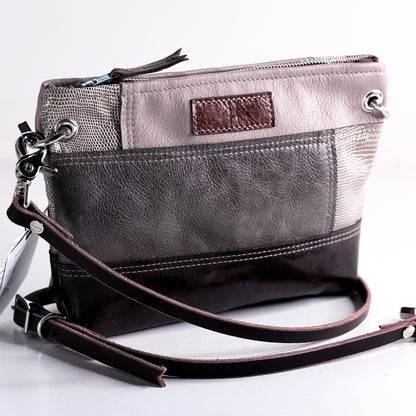 Common Thread Tourist Crossbody No. 8