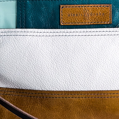 Common Thread Tourist Crossbody No. 2