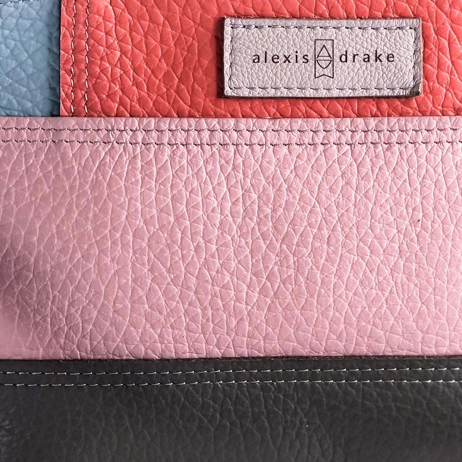Common Thread Tourist Crossbody No. 5