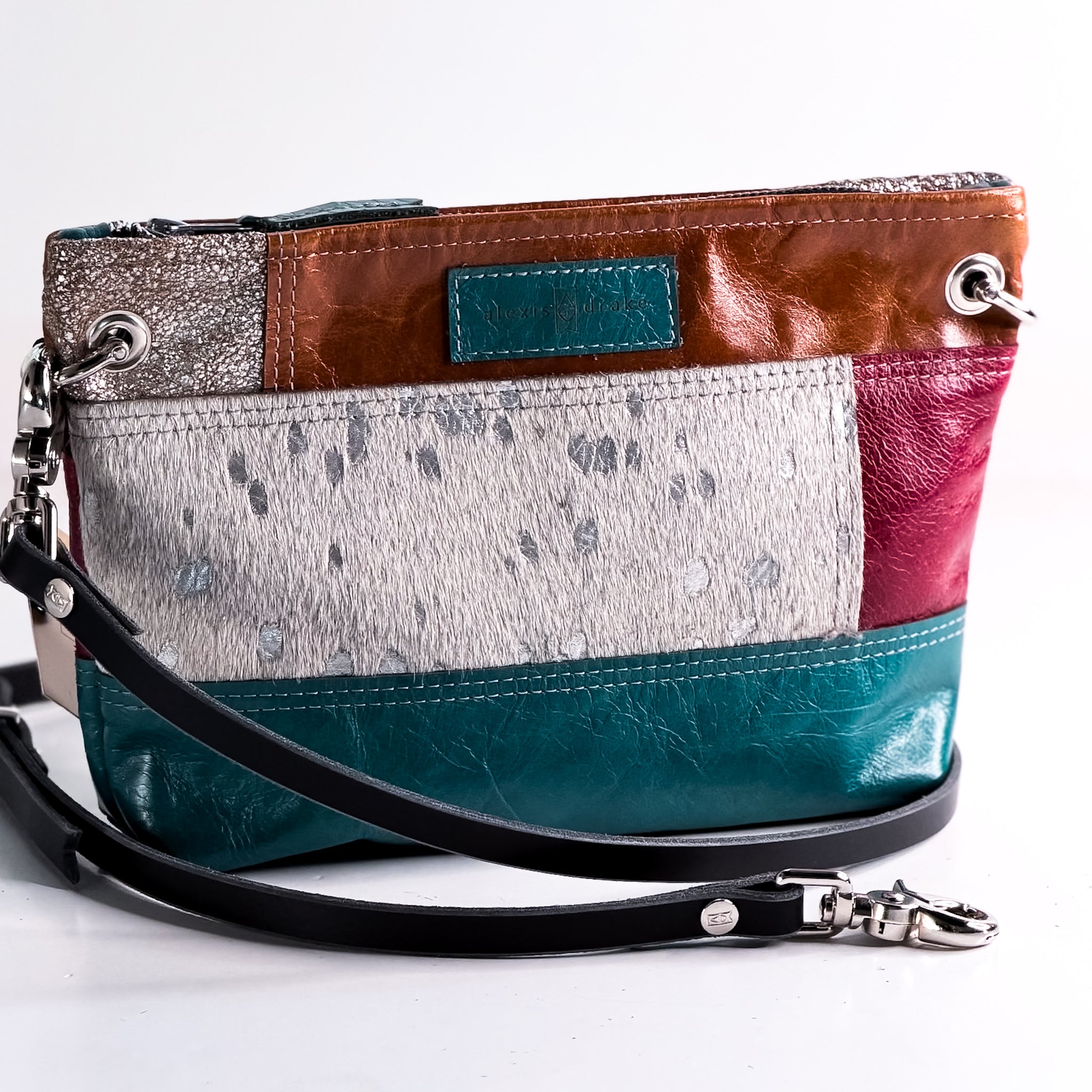 Custom Common Thread Tourist Crossbody