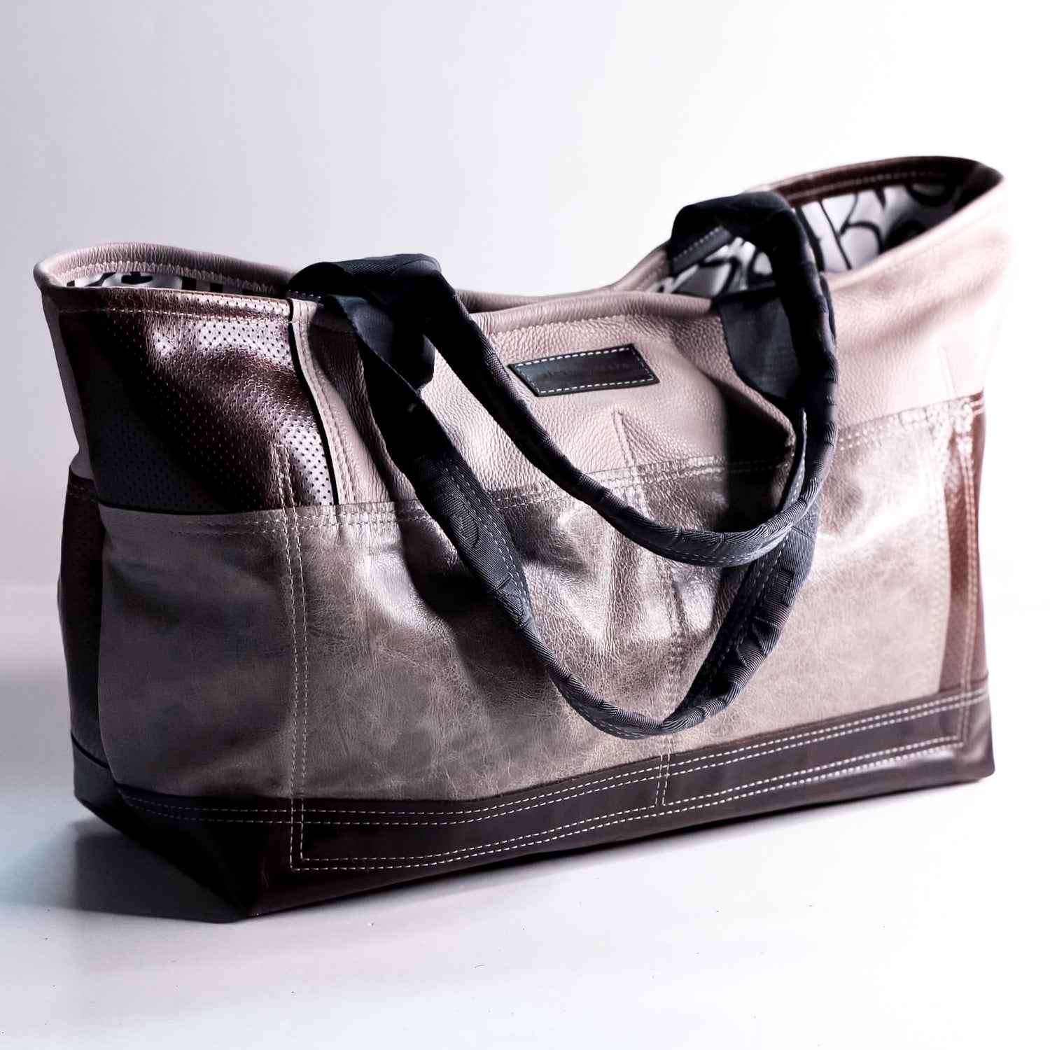 Common Thread Getaway Tote No. 5