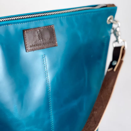 Practically Perfect Collection | Drake Shoulder Tote | Turquoise