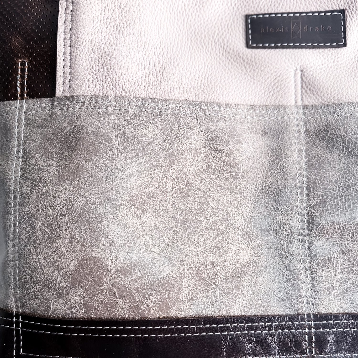 Common Thread Getaway Tote No. 5