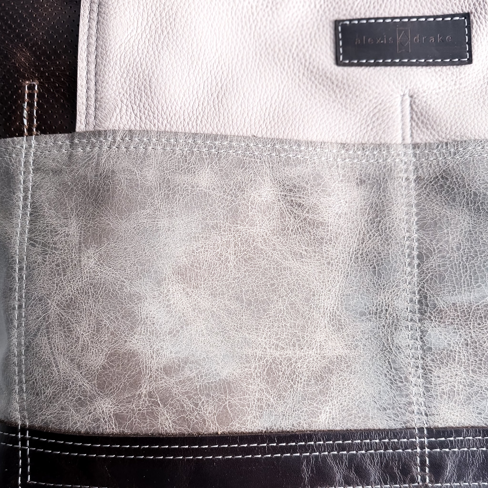 Common Thread Getaway Tote No. 5