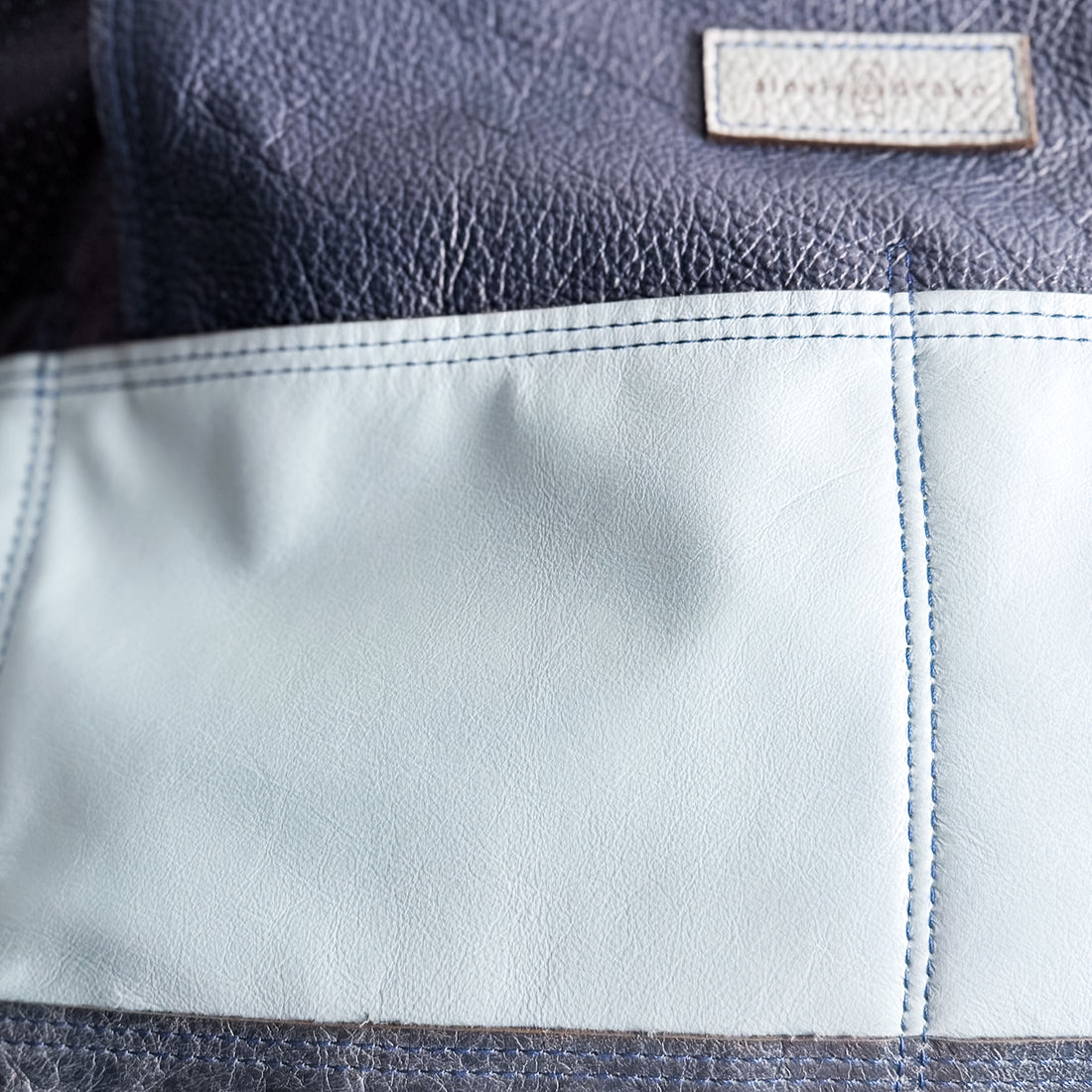Common Thread Getaway Tote No. 1