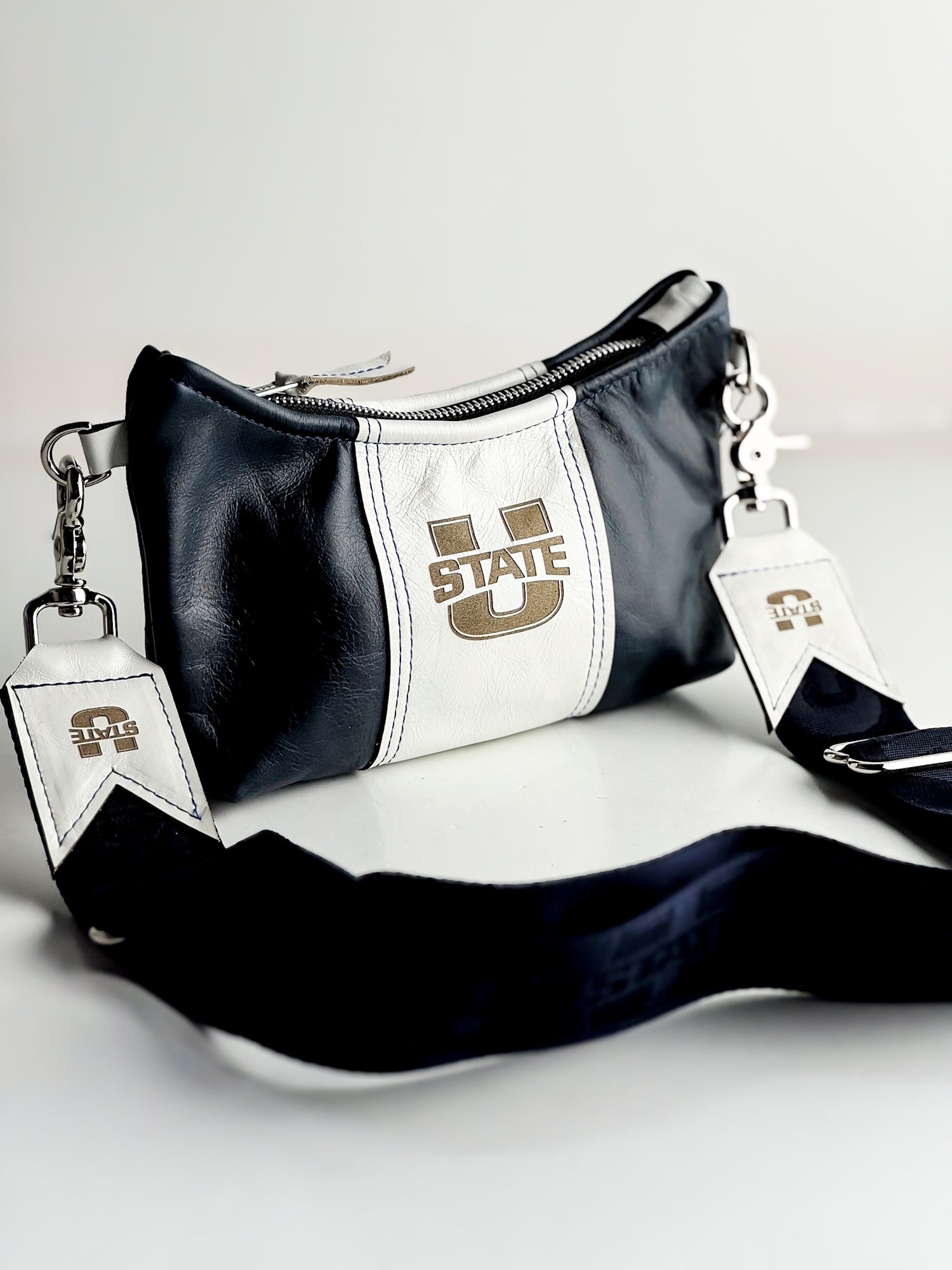 Utah State University Collection | Penelope Crossbody | Navy + White
