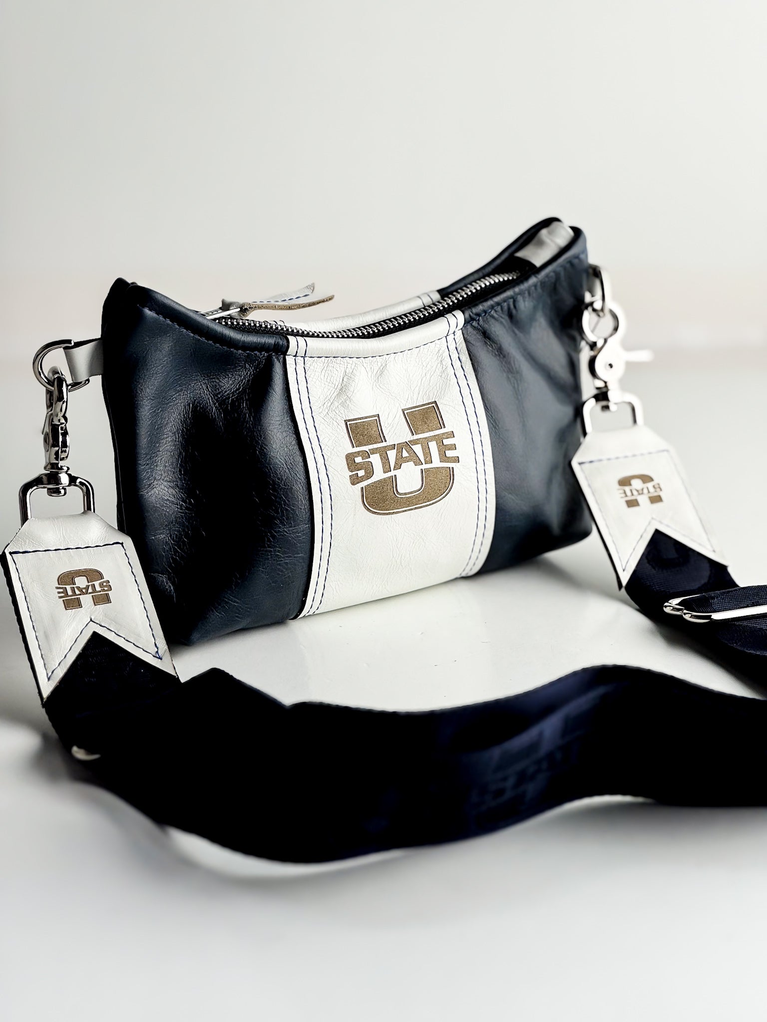 Utah State University Collection | Penelope Crossbody | Navy + White