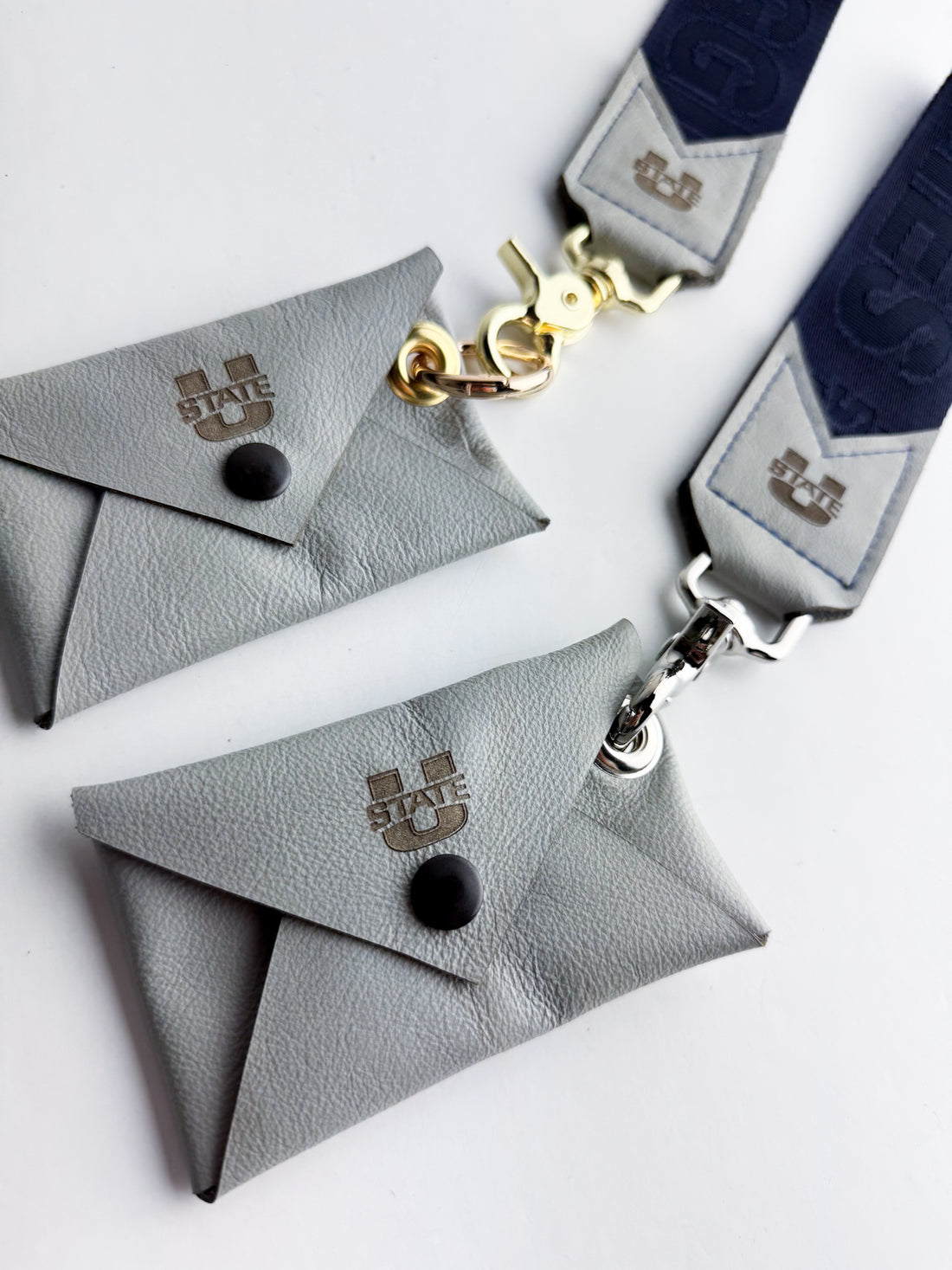 Utah State University | Keychain | Leather Wallet Wristlet Pouch | Gray