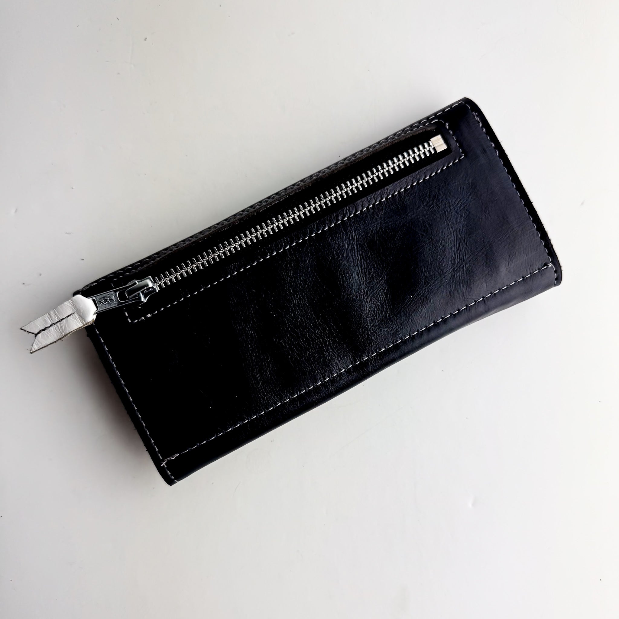Utah State University Collection | Genevieve Wallet | Navy