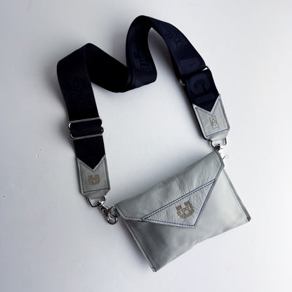 Utah State University Collection | Envelope Crossbody | Gray