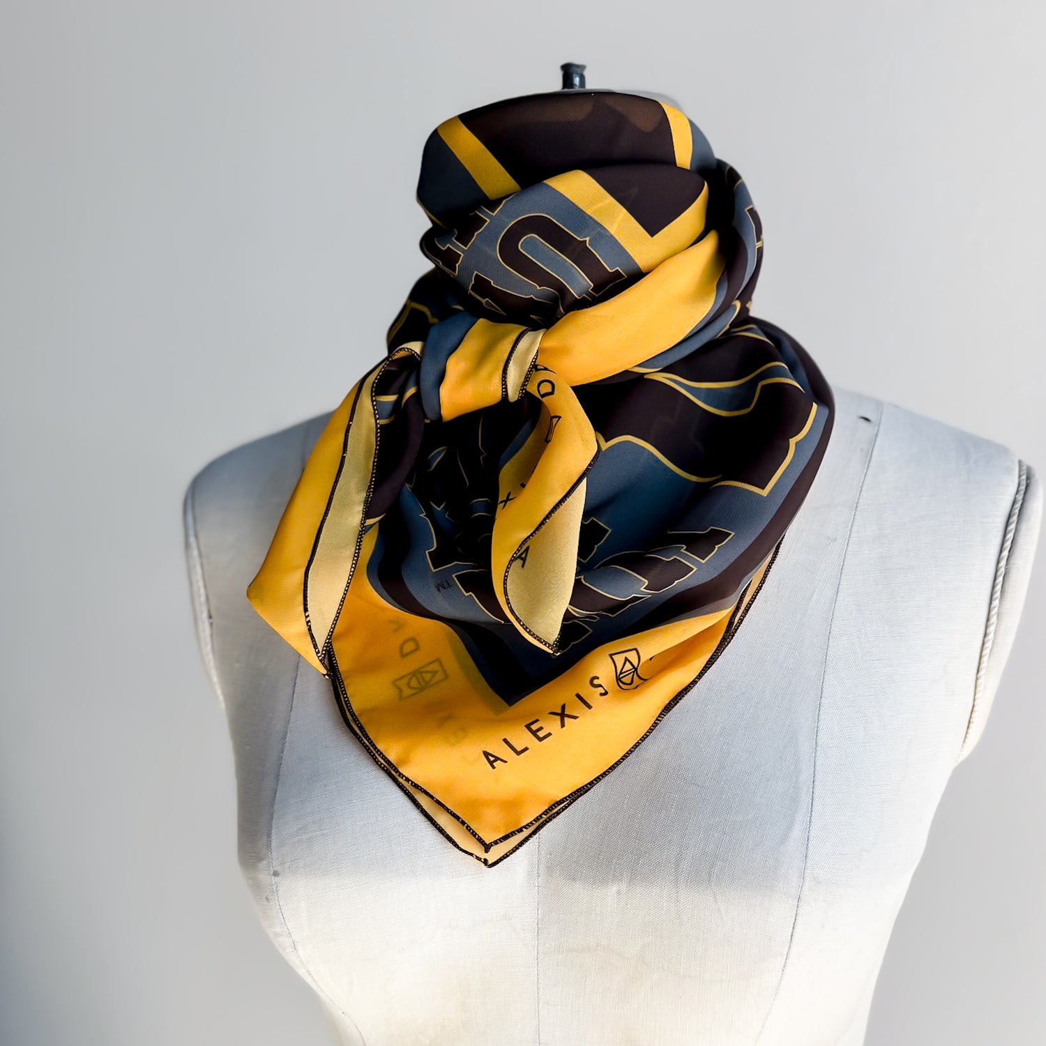 Steamboat Collection | Scarf | UW