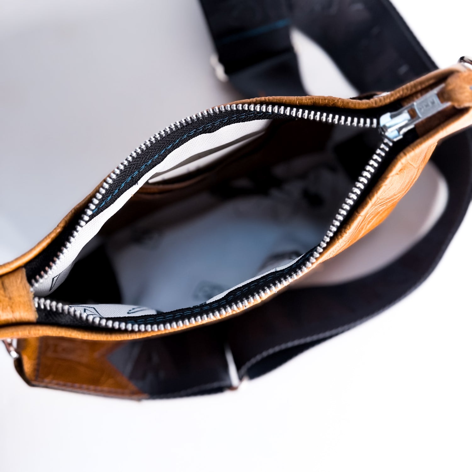 Vintage Cowgirl Collection | Penelope Crossbody | Golden Rose Embossed
