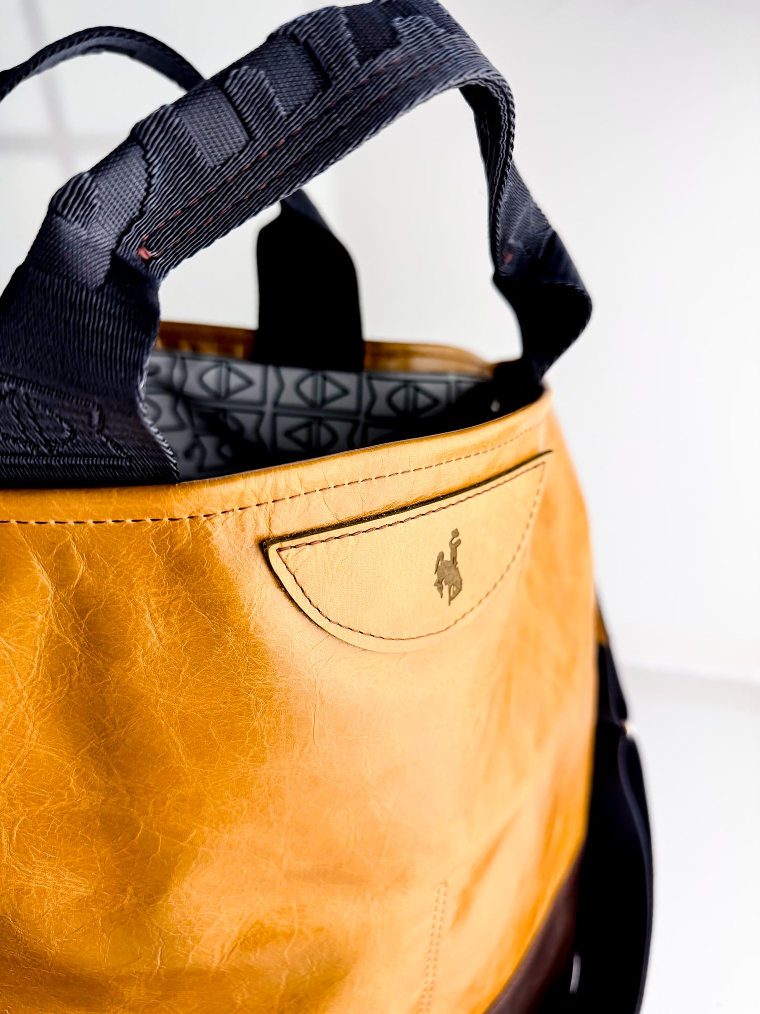 Steamboat Collection | Lexington Shoulder Tote | Butter + Rocky