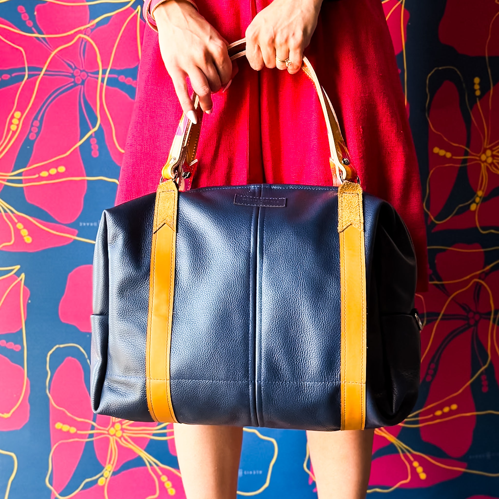Color Theory Collection | Eliza Traveler Tote | Midnight Navy