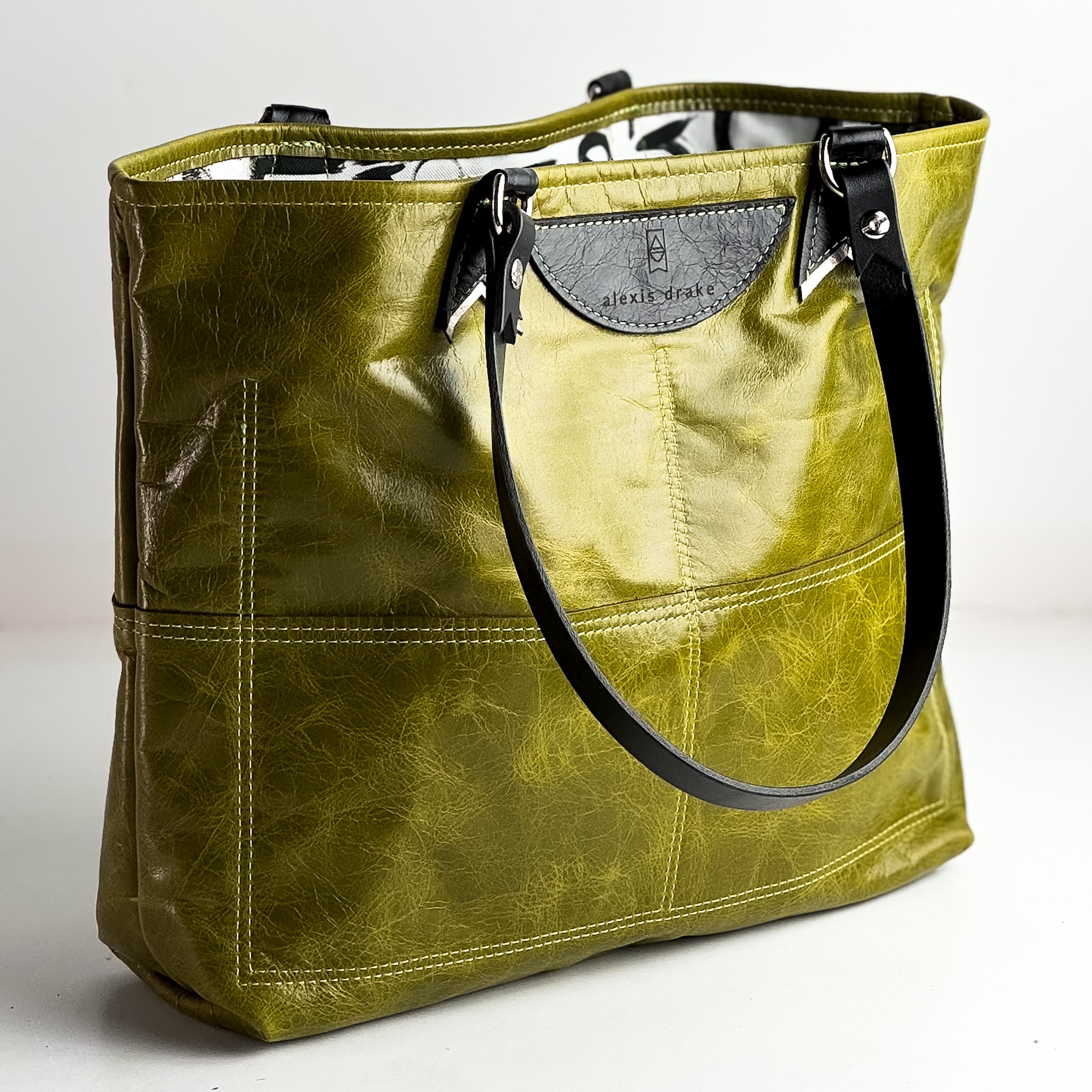 Urban Edge Collection | 9 to 5 Shoulder Tote | Olive Leaf