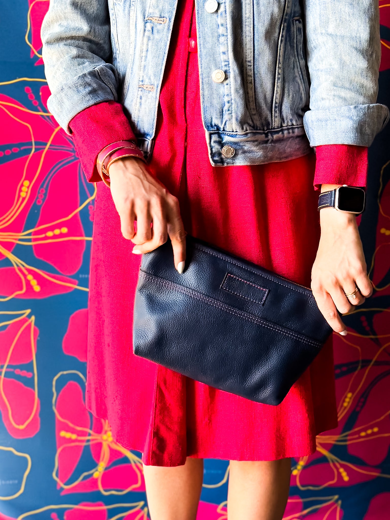 Color Theory Collection | Carry More Clutch | Midnight Navy