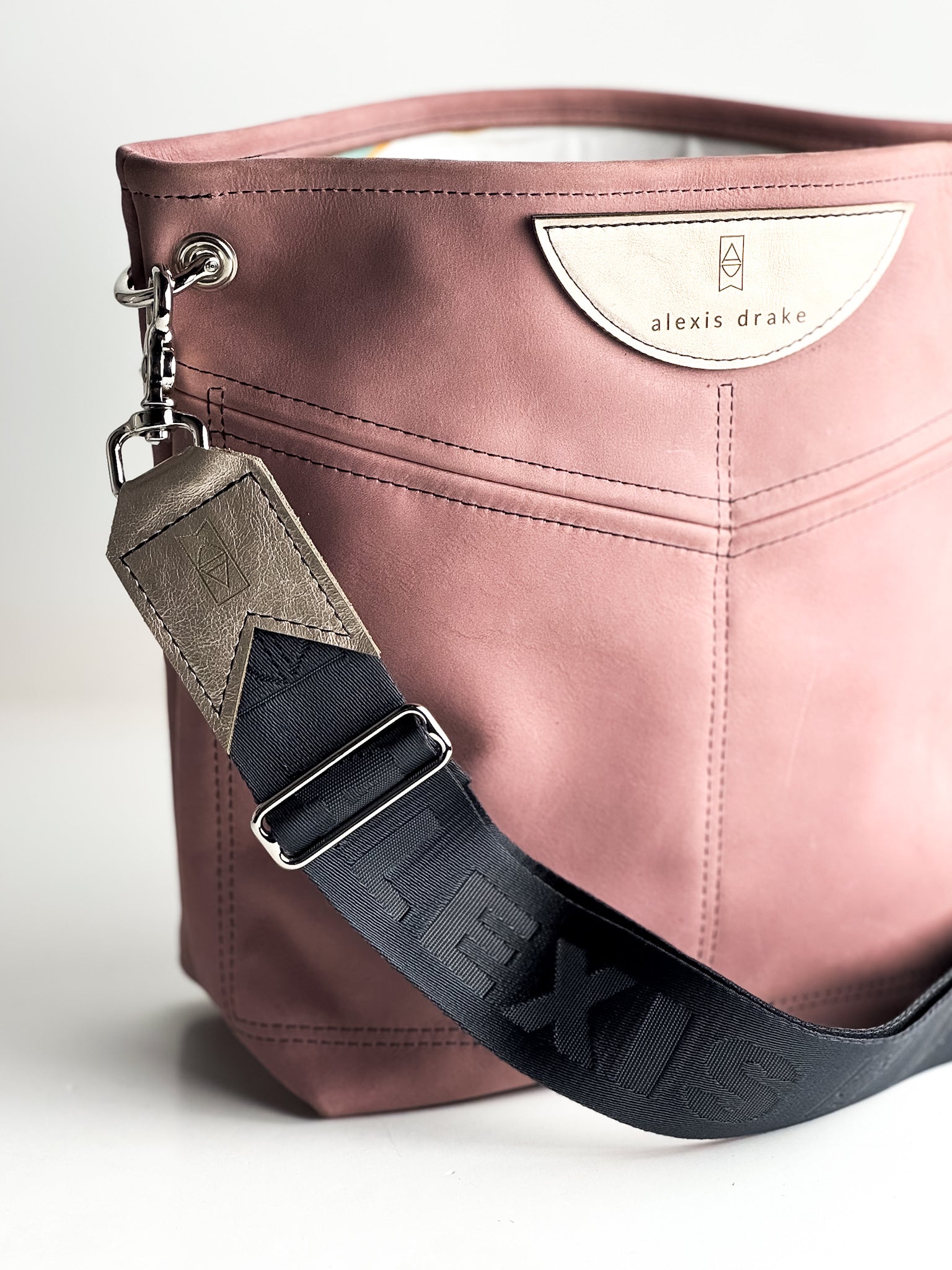 Urban Edge Collection | V-Tivoli Shoulder Tote | Distressed Pink Jade