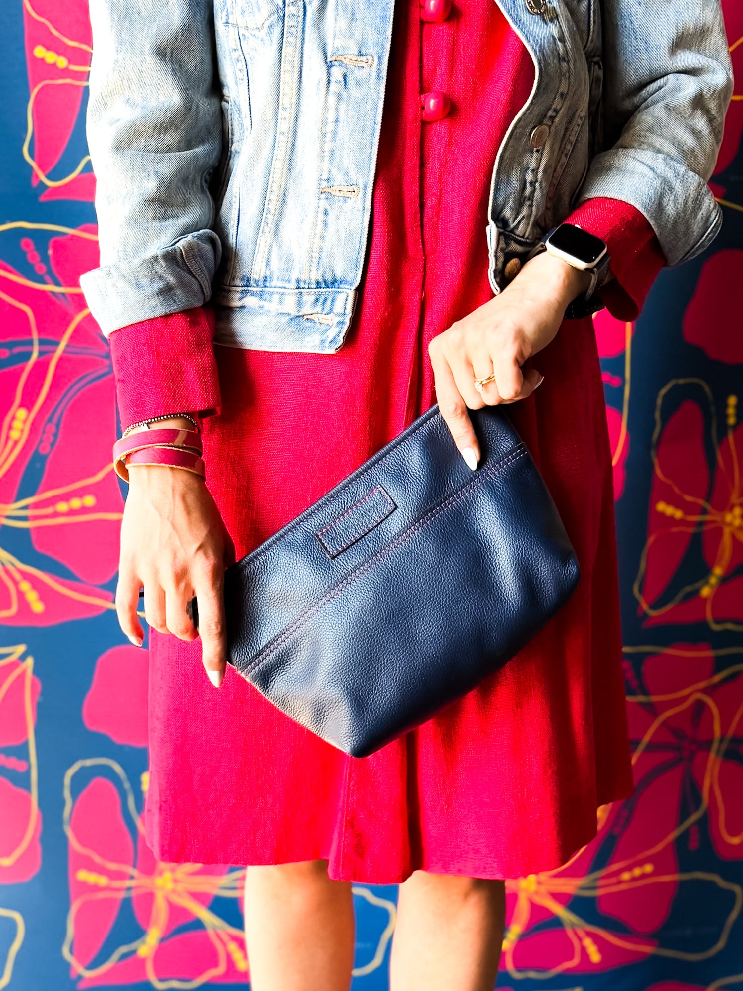 Color Theory Collection | Carry More Clutch | Midnight Navy