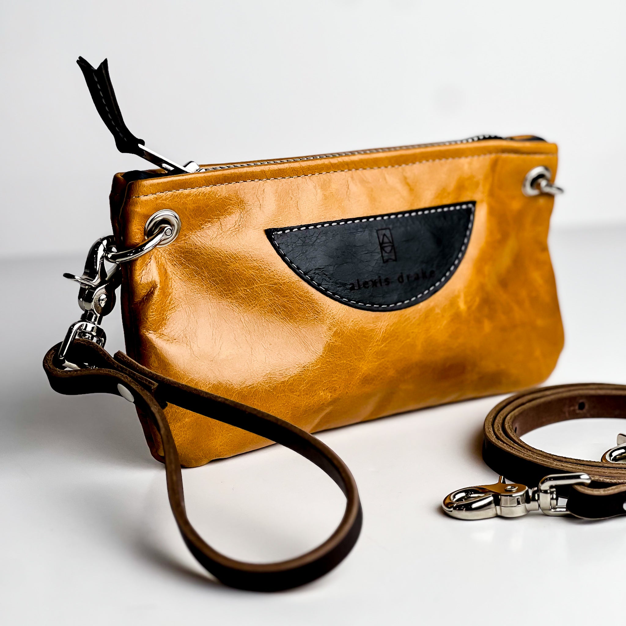 5 Best Handbags for Everyday Use . - Accessorize India