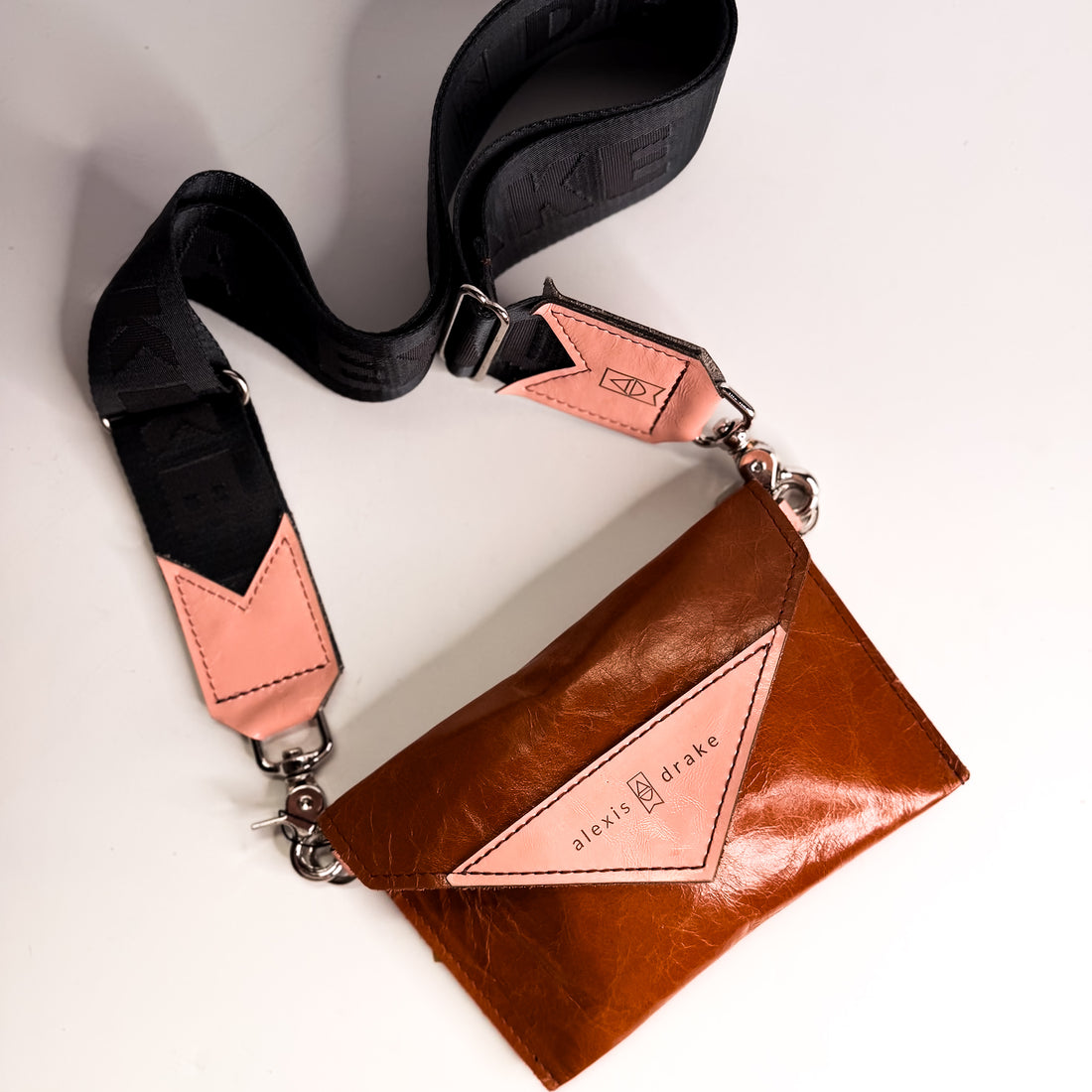 Rodeo Collection | Envelope Cellphone Crossbody | Whiskey + Glossy Pink