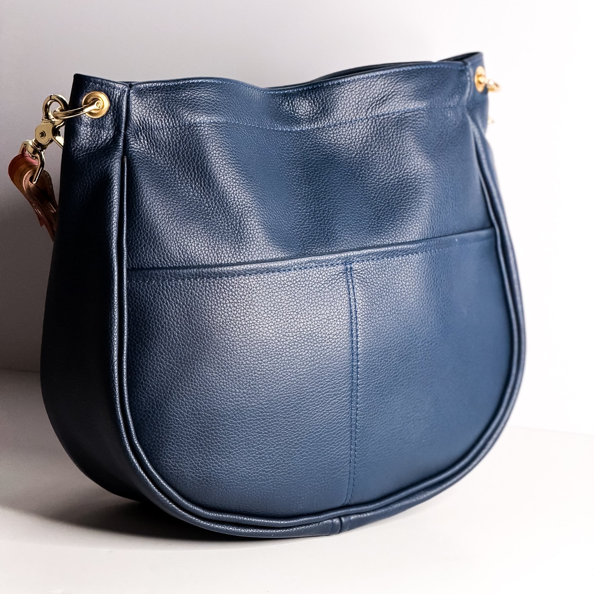 Color Theory Collection | Esther Shoulder Tote | Midnight Navy