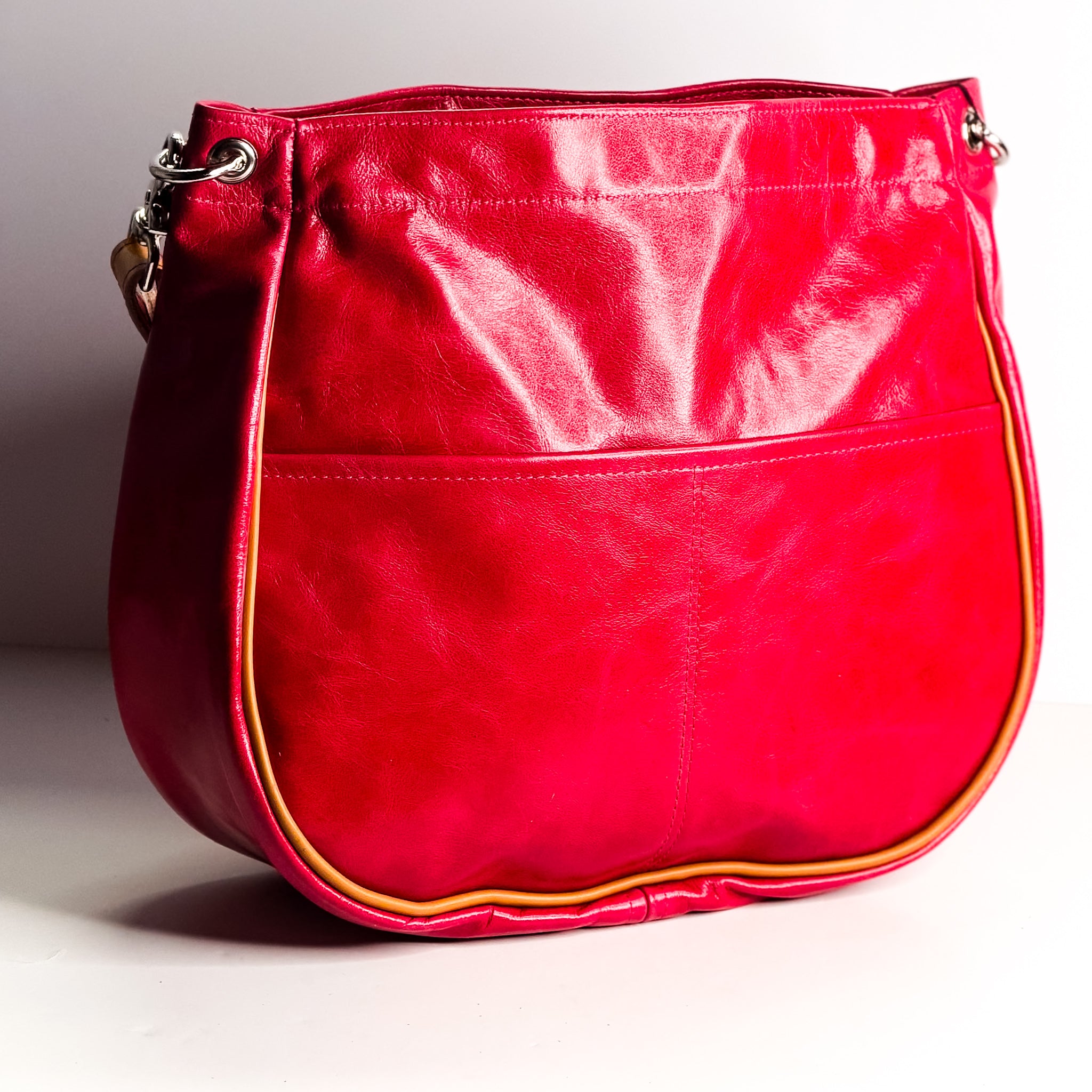 Color Theory Collection | Esther Shoulder Tote | Wild Berry