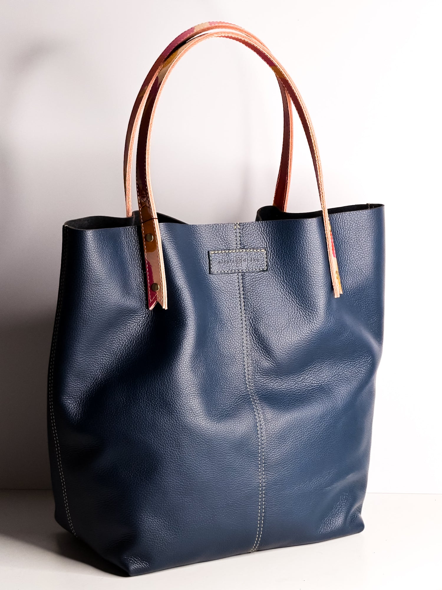 Color Theory Collection | Market Tote | Midnight Navy