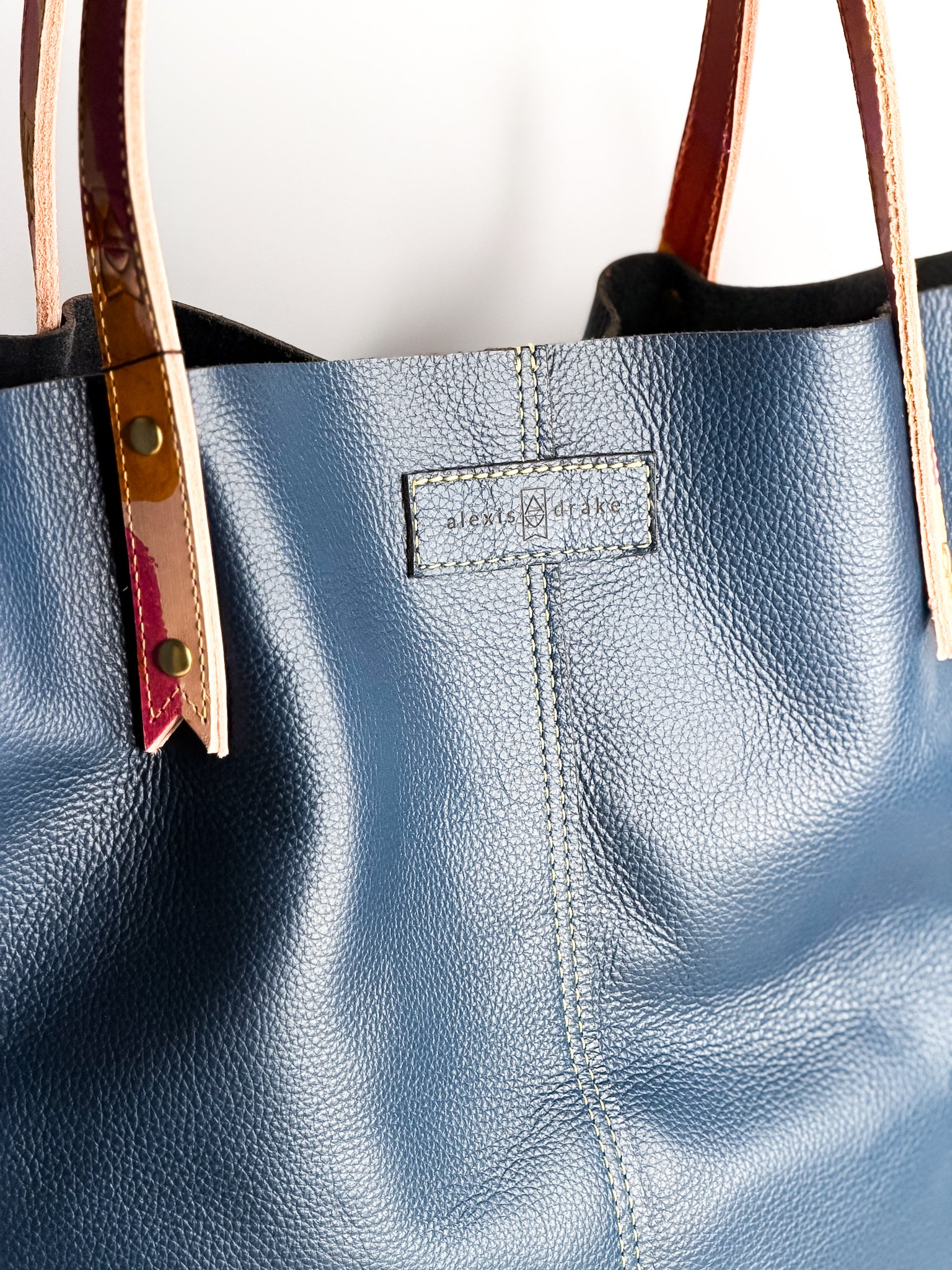 Color Theory Collection | Market Tote | Midnight Navy