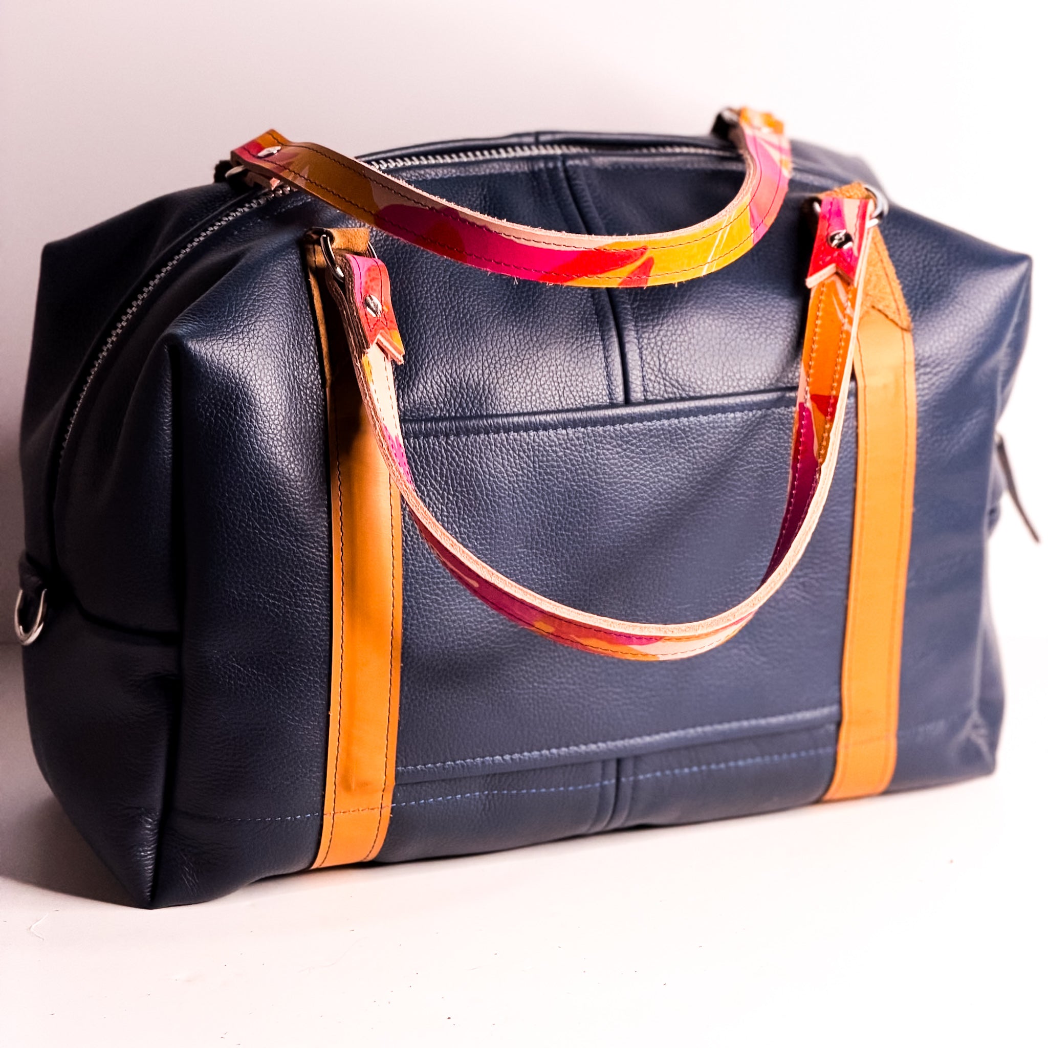 Color Theory Collection | Eliza Traveler Tote | Midnight Navy