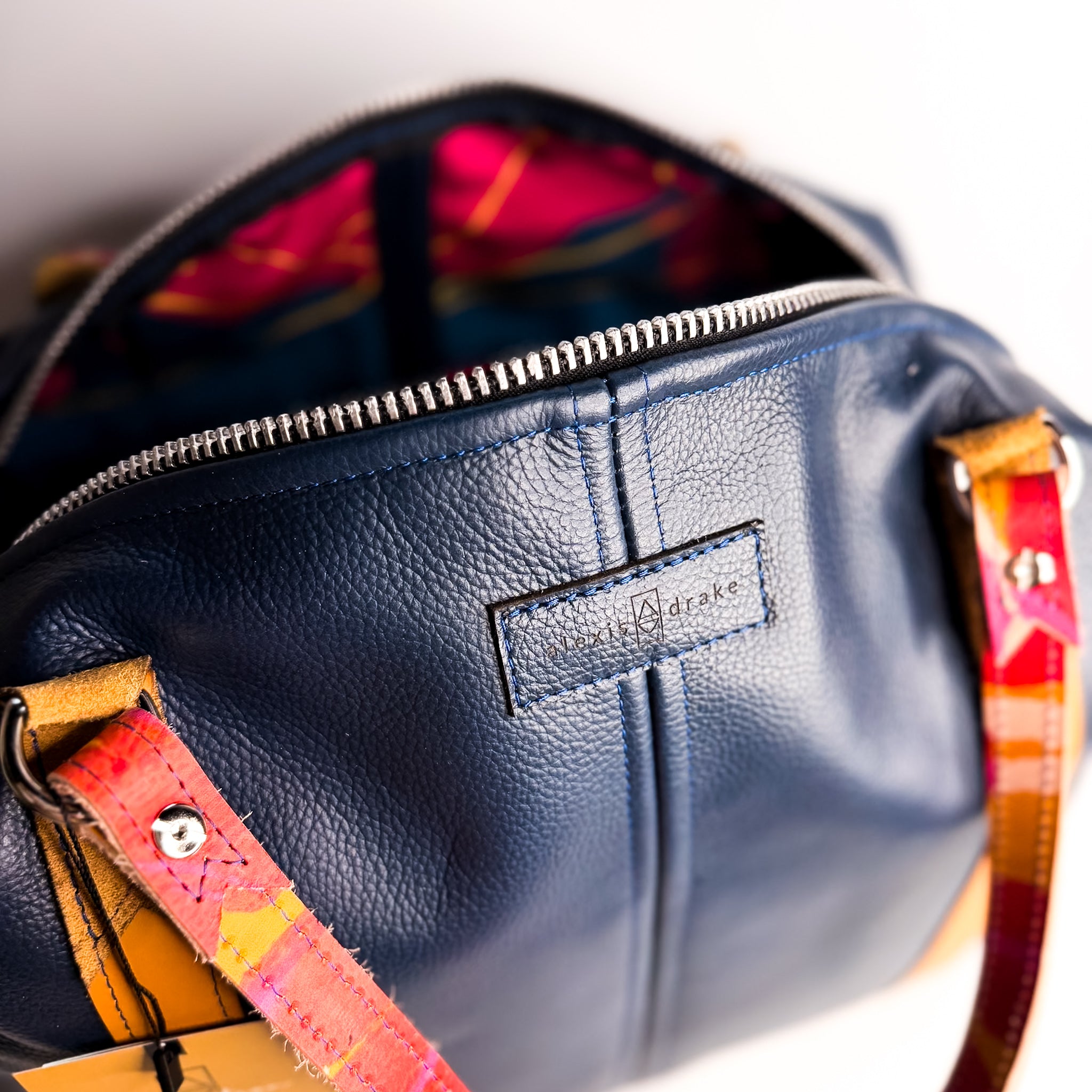 Color Theory Collection | Eliza Traveler Tote | Midnight Navy