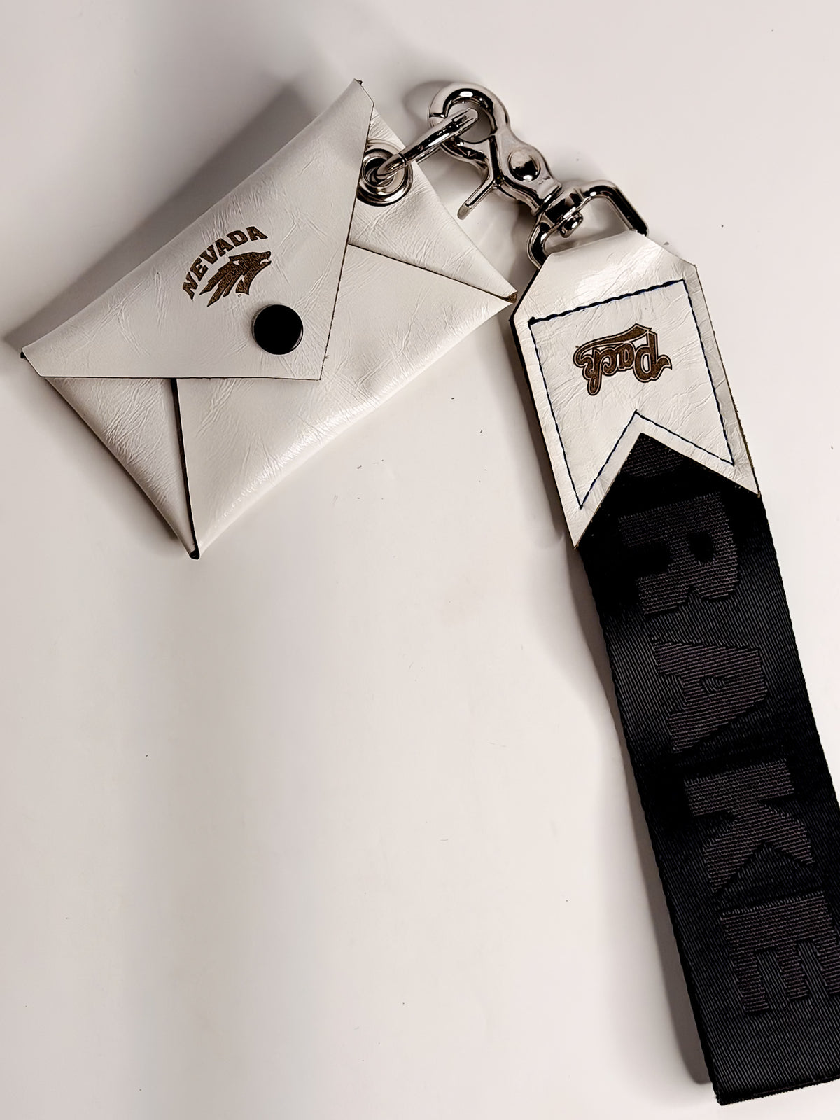 University of Nevada | Keychain | Leather Wallet Pouch Wristlet | White