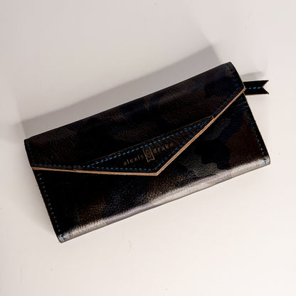 Open Range Collection | Genevieve Wallet | Camo