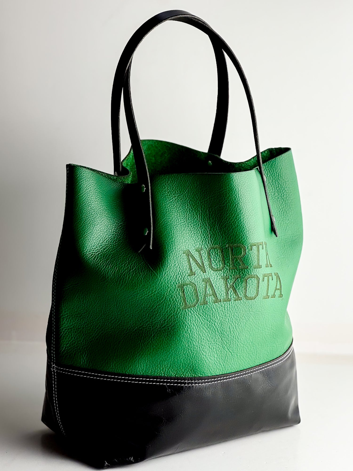University of North Dakota | Market Tote | Kelly Green + Black