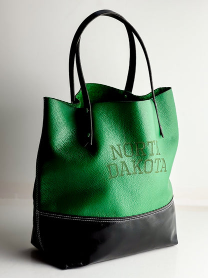 University of North Dakota | Market Tote | Kelly Green + Black
