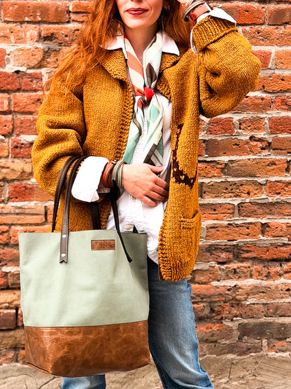 Turning Season Collection | Market Tote | Clay + Sage