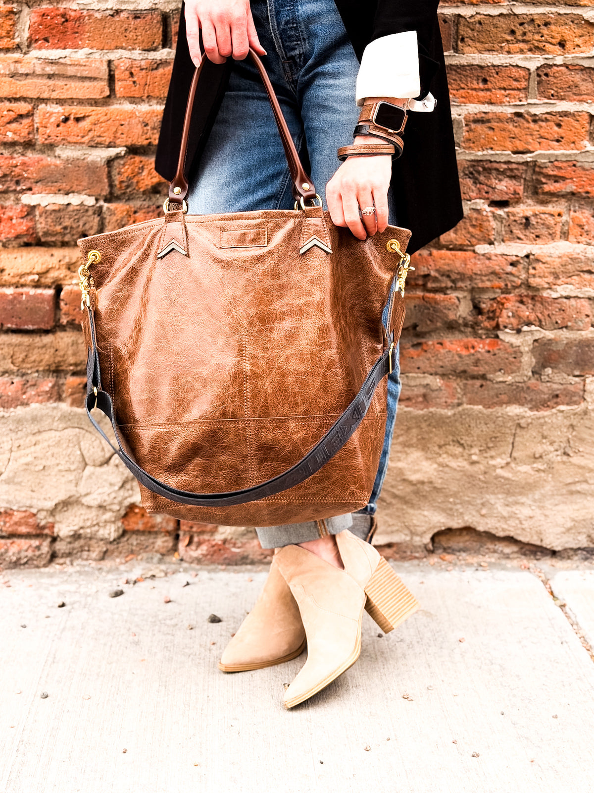 Turning Season Collection | Lexington Shoulder Tote | Clay