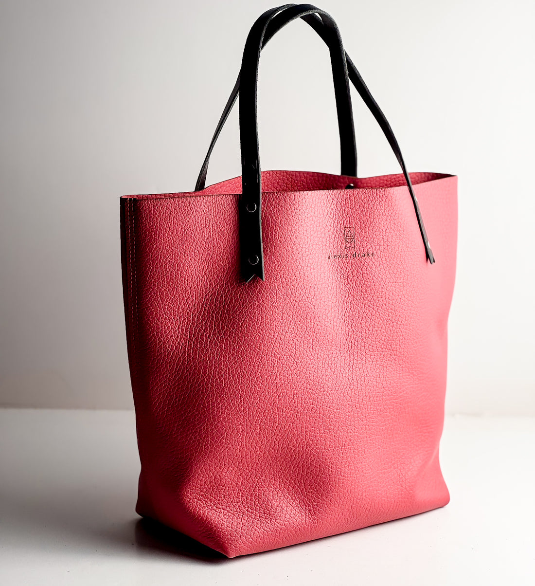 Market Tote Tuesday | Winterberry