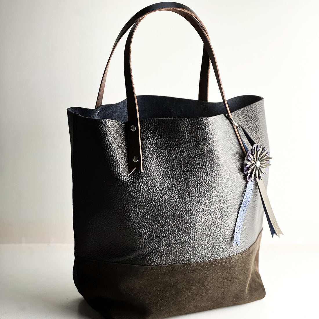 Tote Tuesday Collection | Market Tote | Black Pebble + Brown Suede