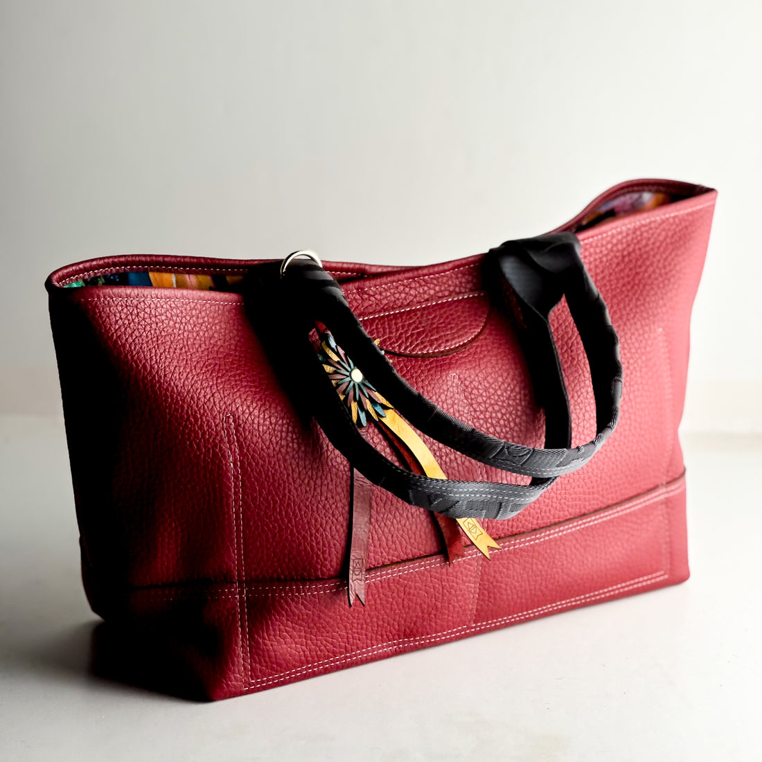 Tote Tuesday Collection | Getaway Tote | Cabernet