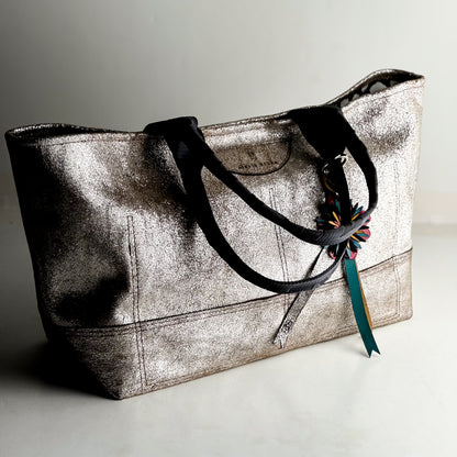 Tote Tuesday Collection | Getaway Tote | Sparkle