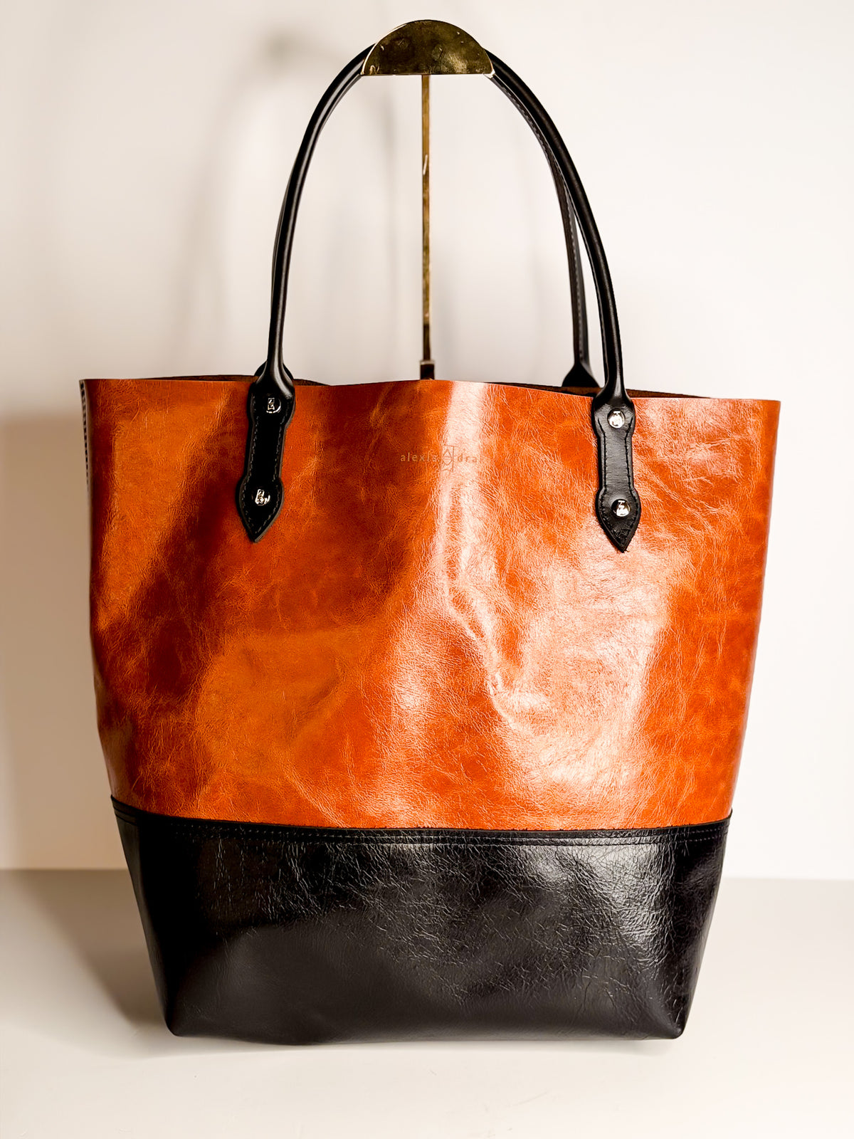 Everyday Collection | Market Tote | Whiskey + Black