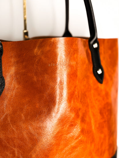 Everyday Collection | Market Tote | Whiskey + Black