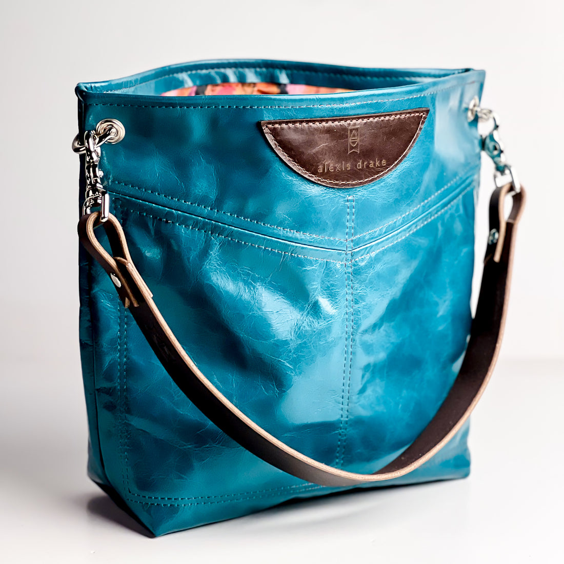 Practically Perfect  Collection | Tivoli Shoulder Tote | Turquoise