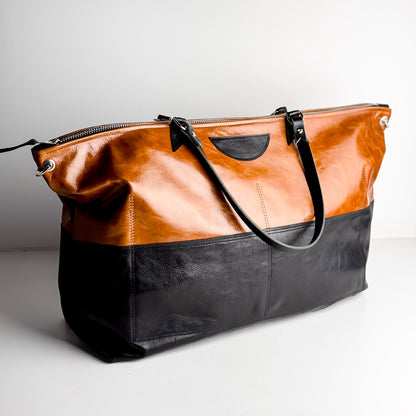 Everyday Collection | Roundabout Weekender Tote | Whiskey + Black