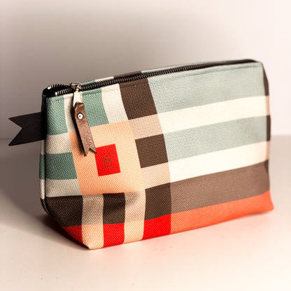 Canvas Make Up Bag | Turning Season