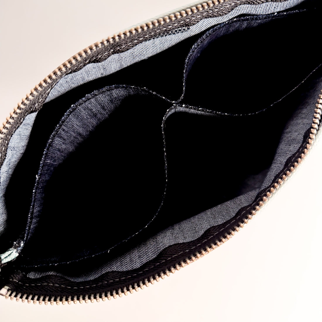 Canvas Make Up Bag | Turning Season