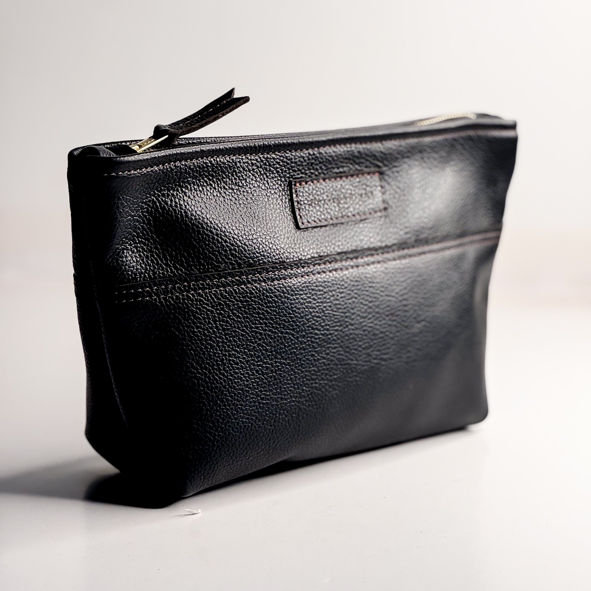 Blank Canvas Collection | Carry More Clutch | Pebble Ink