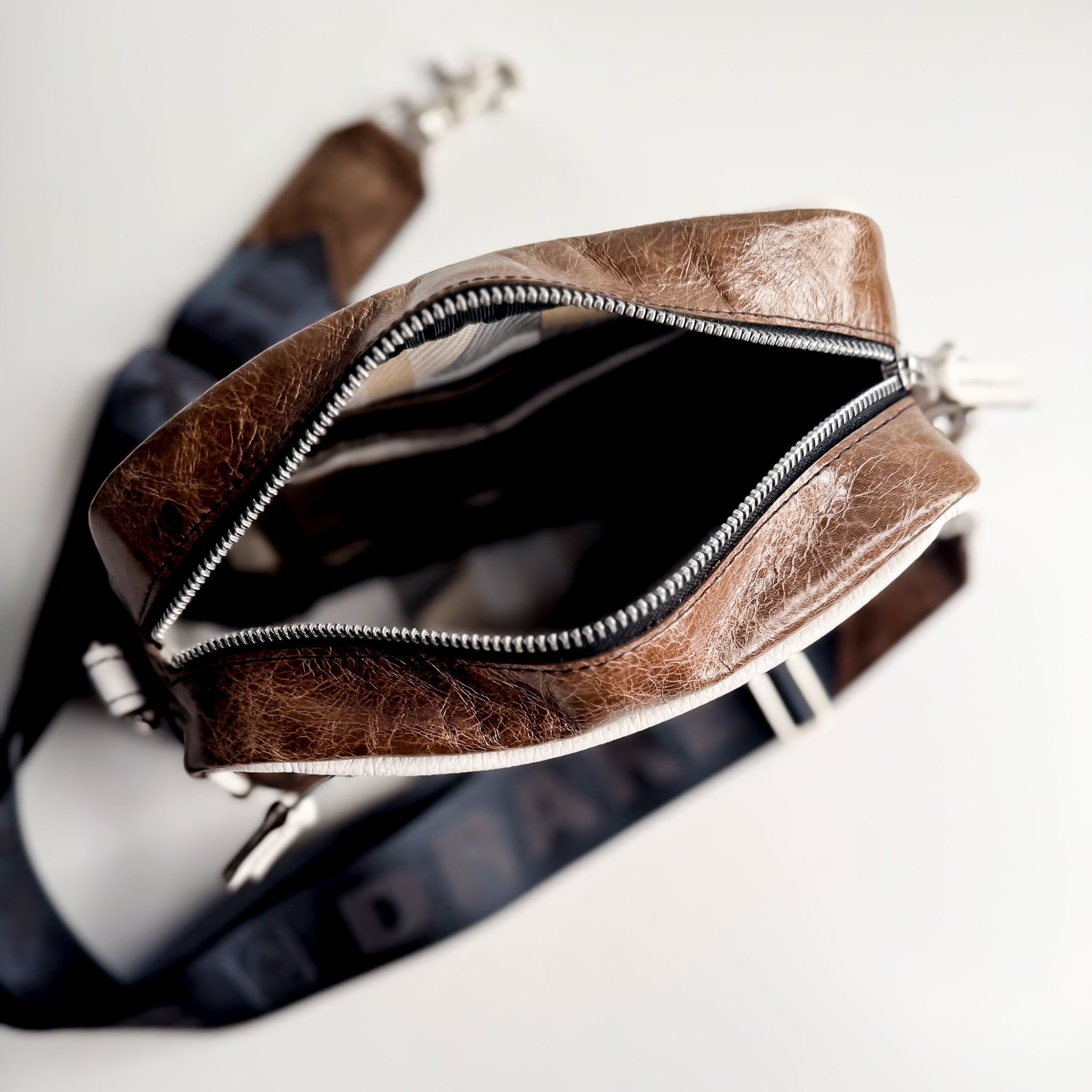 Blank Canvas Collection | Maeve Crossbody | Clay + Gallery White