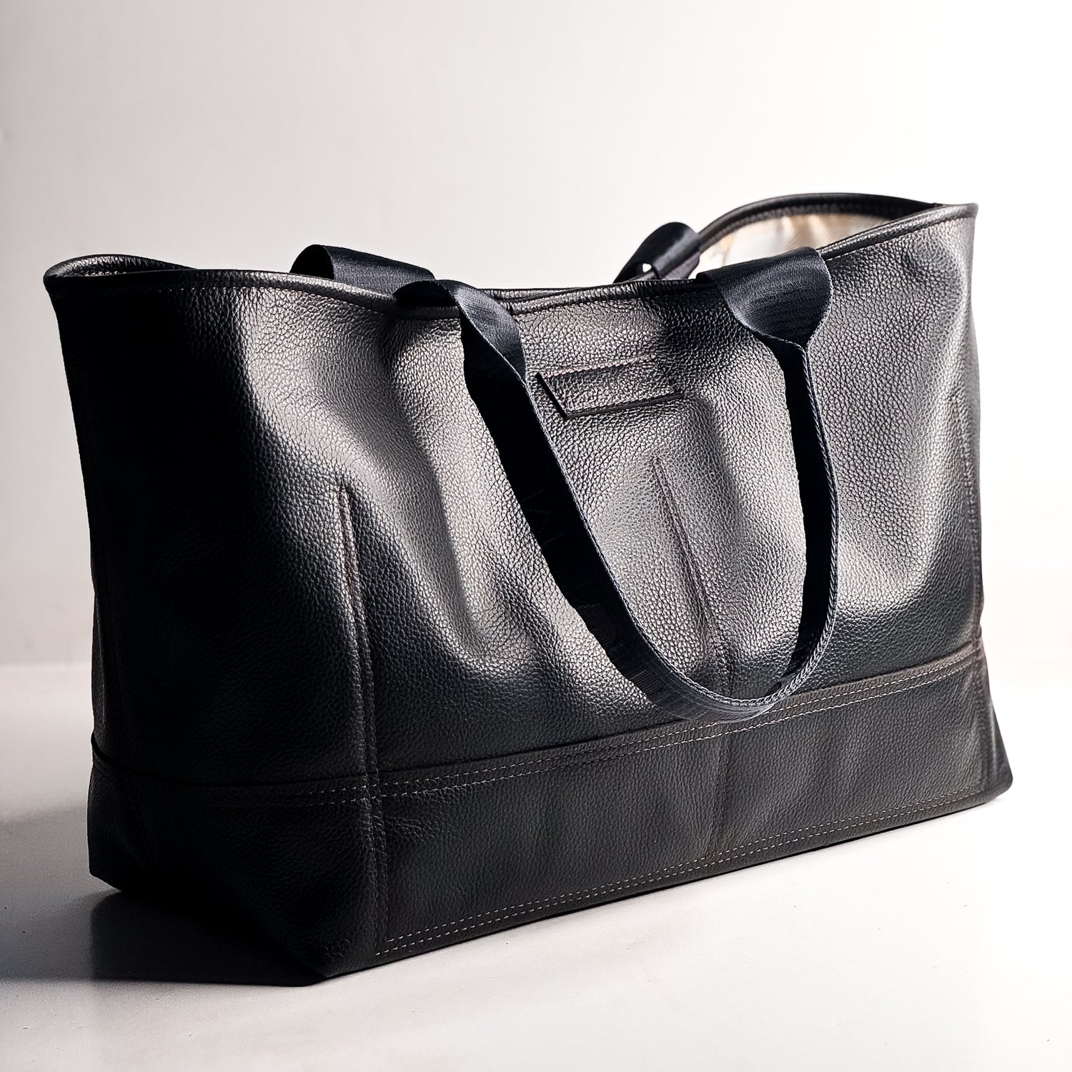 Blank Canvas Collection | Getaway Tote | Pebble Ink